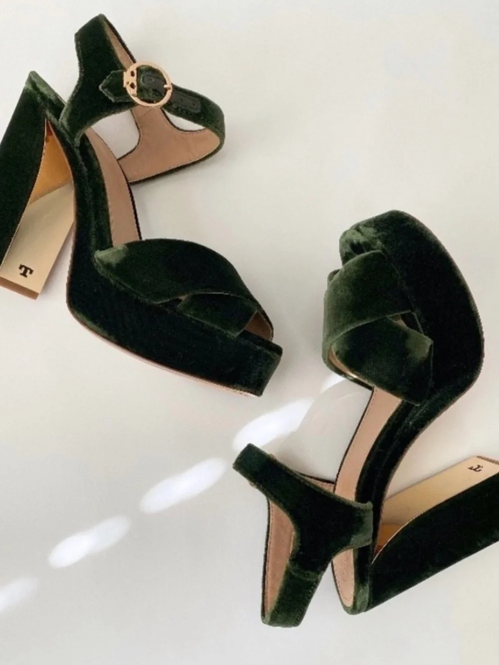 Tory Burch Loretta Dark Green Velvet Platform Heel Sandals (7.5)